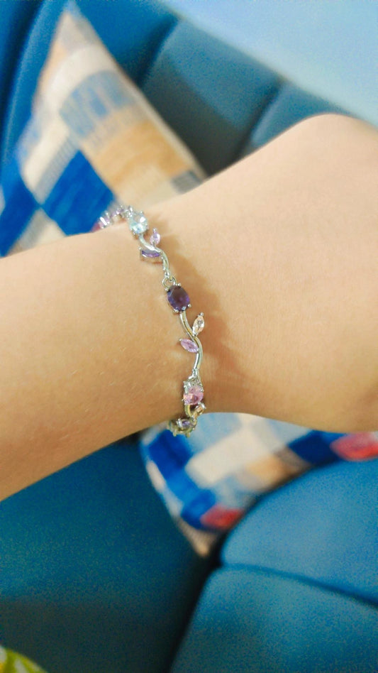 Tulip bracelet
