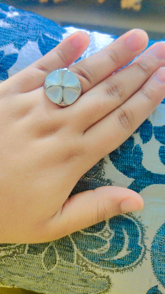 Flower ring