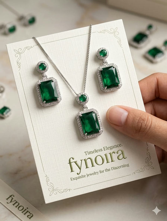 Square pendent set