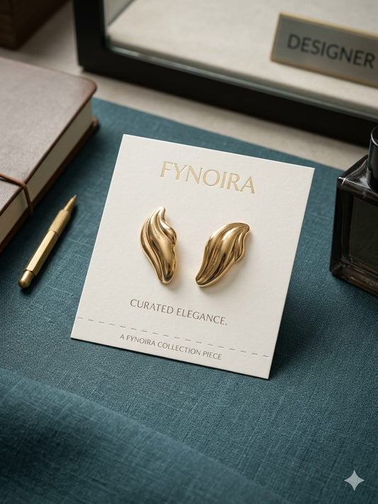Gold Wave stud earrings