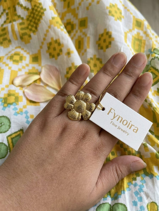 Flower ring