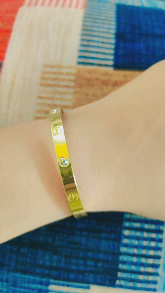 Cartier Love Bracelet