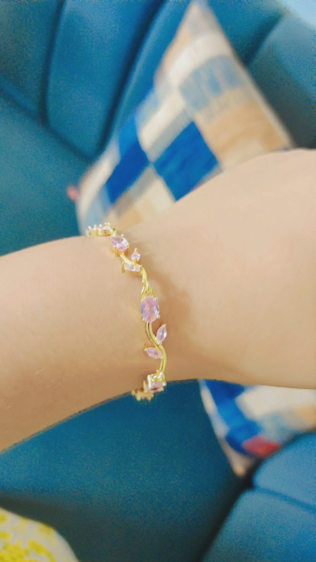 Tulip bracelet