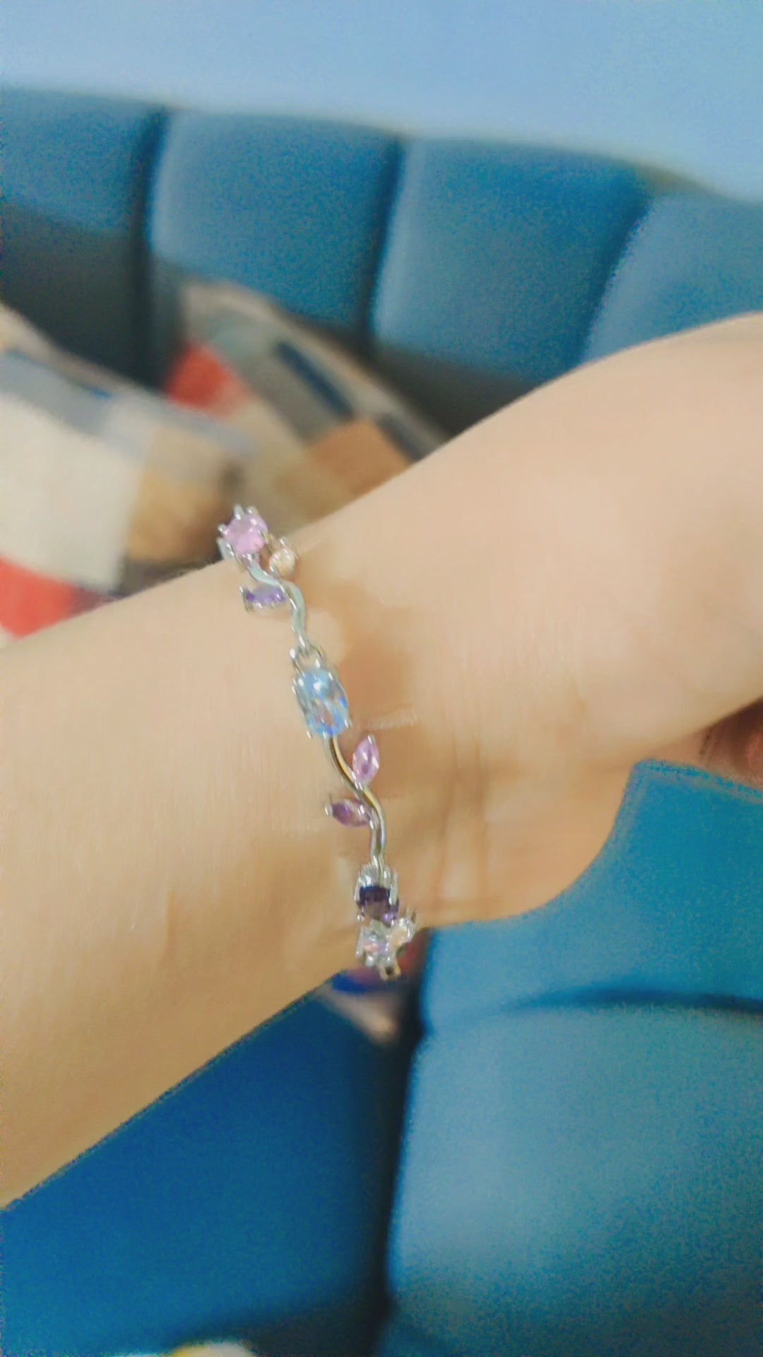Tulip bracelet