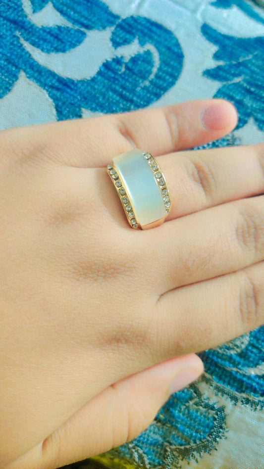 Stones ring