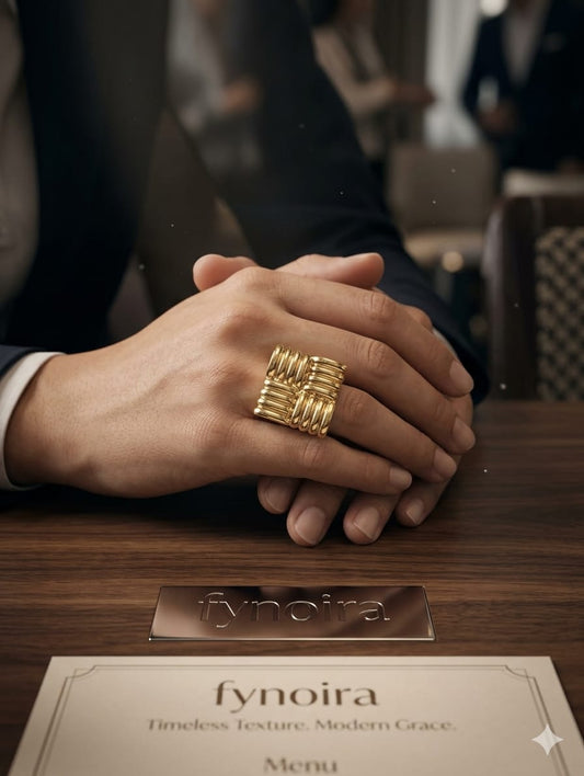 Square pattern ring