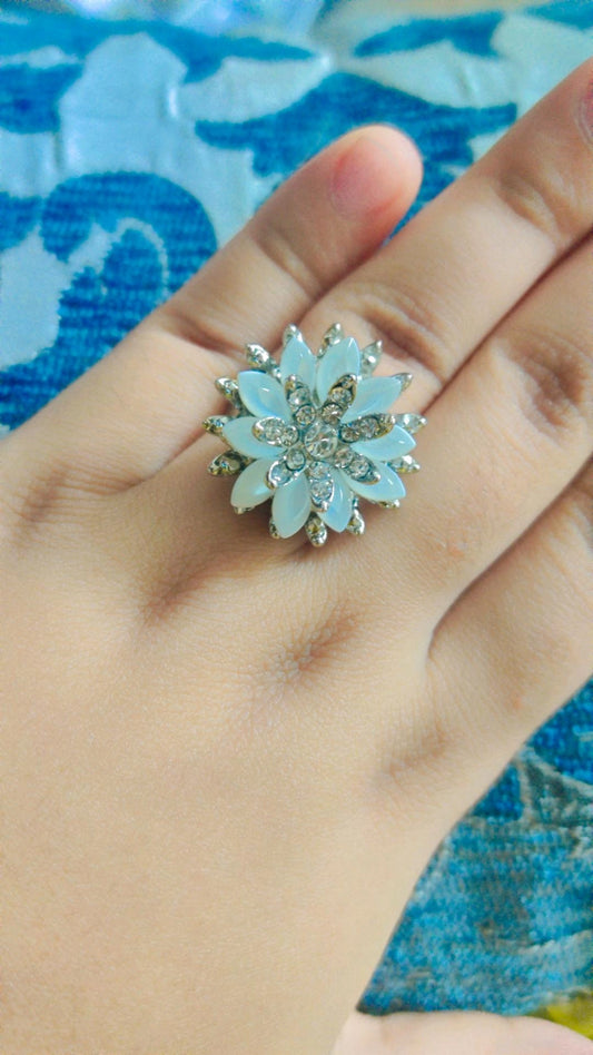 Flower ring