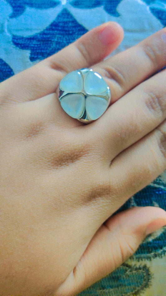 Flower ring