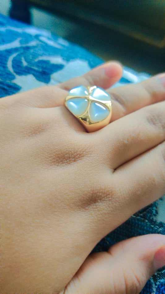 Flower ring