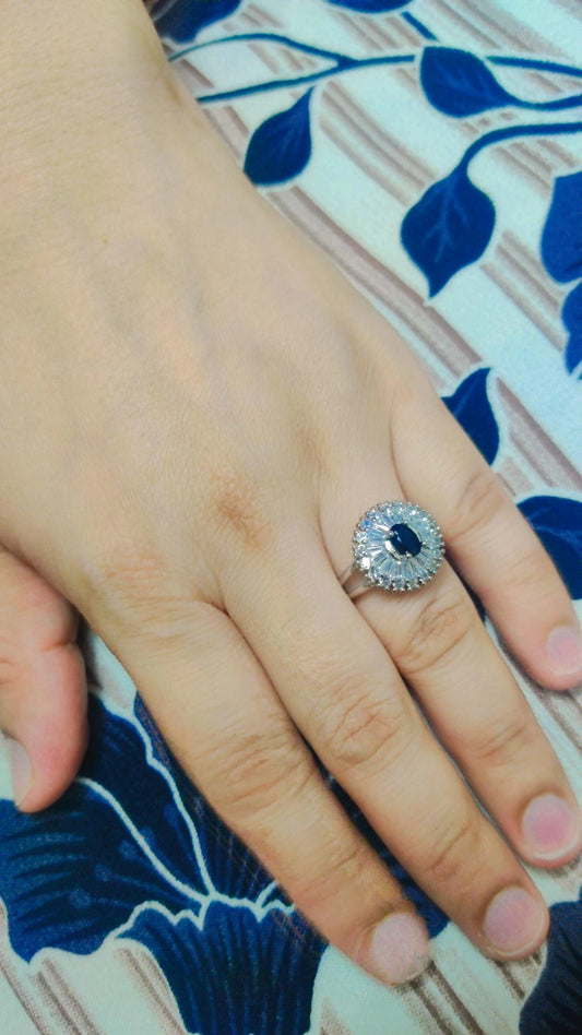 Circle stone ring