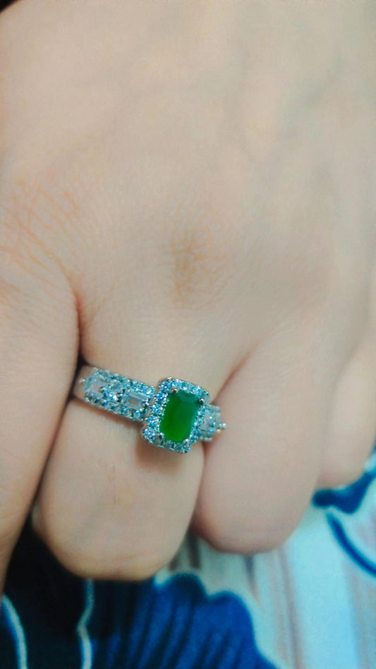 Zircon ring