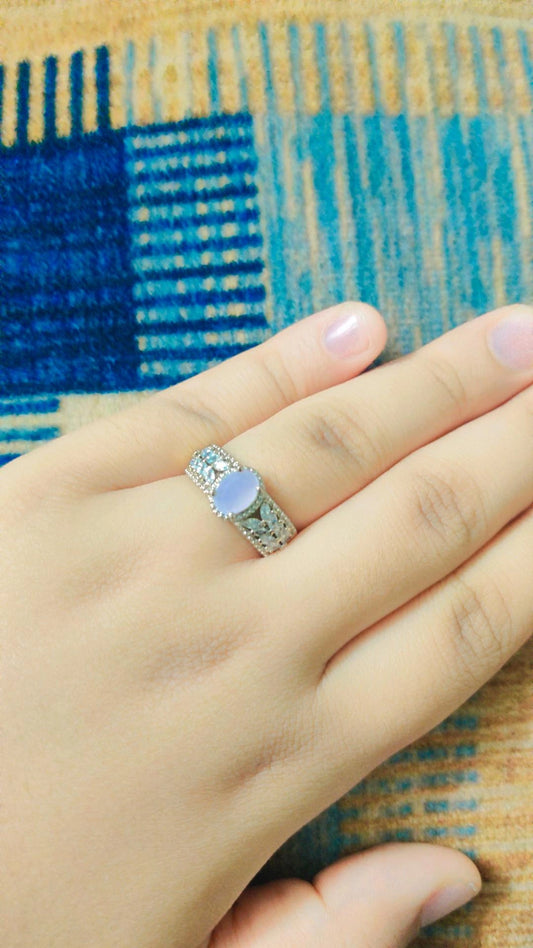 Leaf stone ring