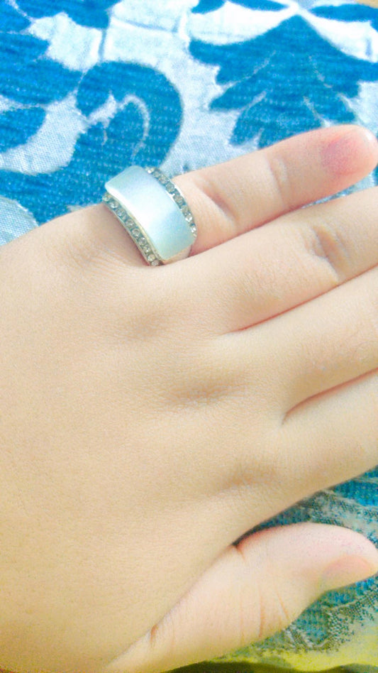 Stones ring